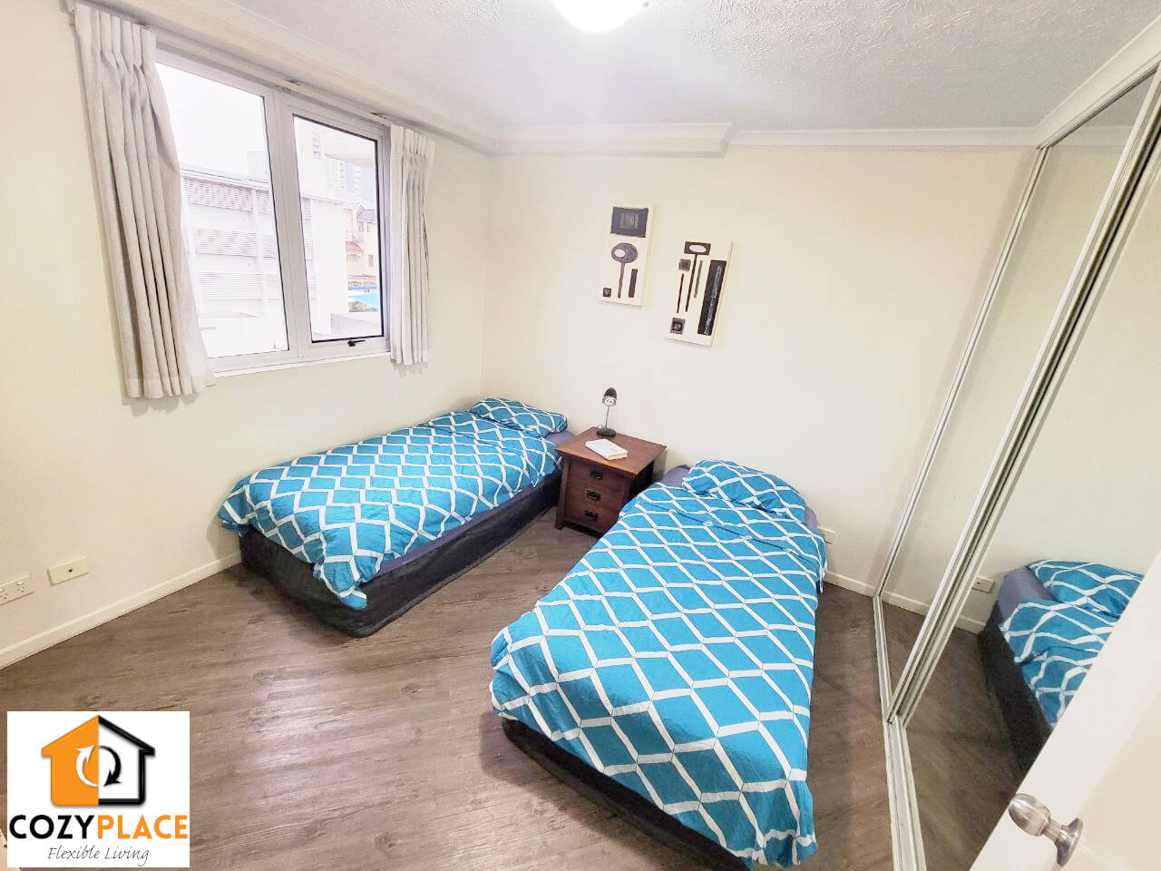Master room for 2 people- Inner City Resort style unit Fortitude Valley