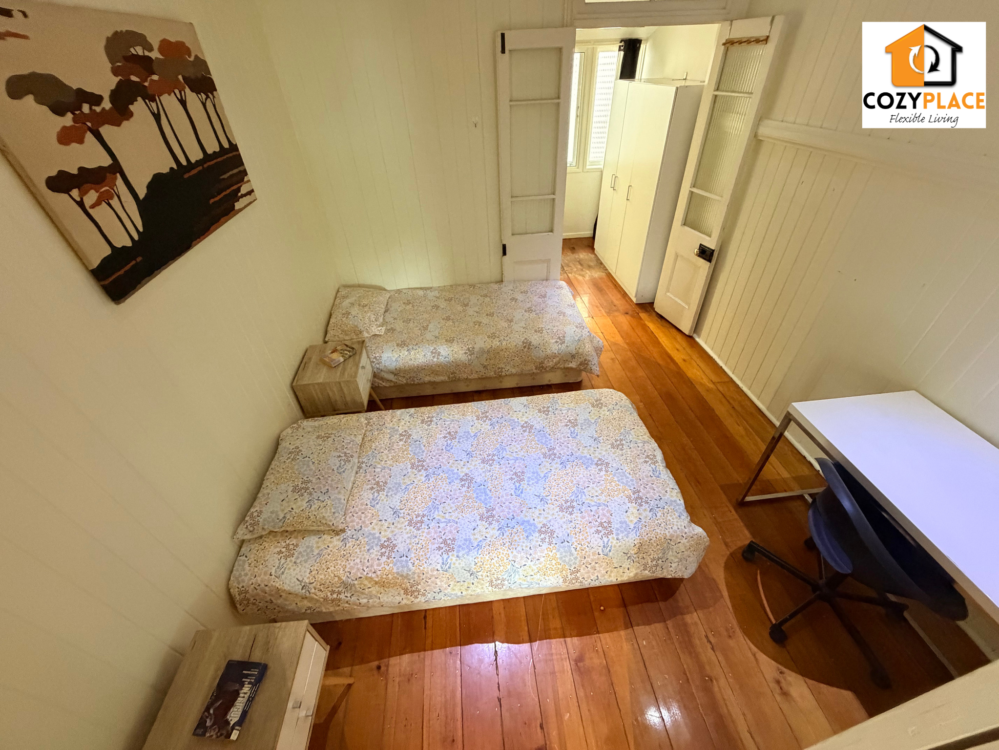 Share room for 2 people with Ensuite bathroom in Kelvin Grove