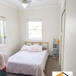 Private room in Spring Hill.