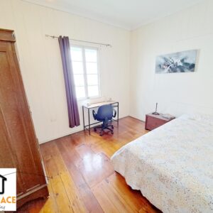 Single room for rent in Woollongabba
