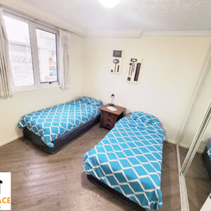 Master room for 2 people- Inner City Resort style unit Fortitude Valley