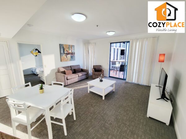 City Room with facilities and Brisbane River views- with own bathroom - Image 10