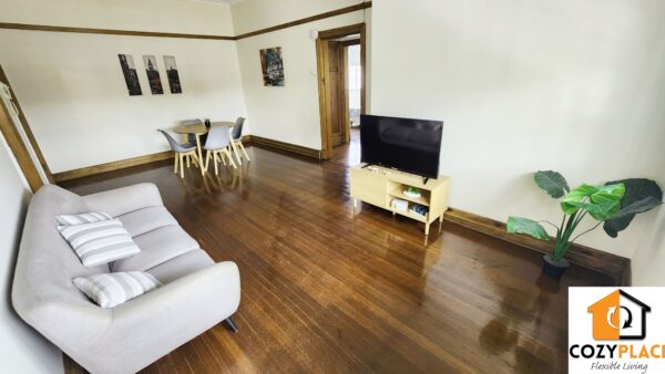 Spacious Room for 2 people in Gregory Terrace - Image 5