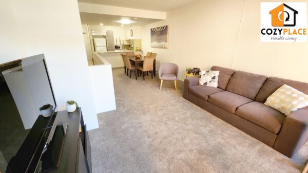 Room for 2 people- Fortitude Valley - Image 10