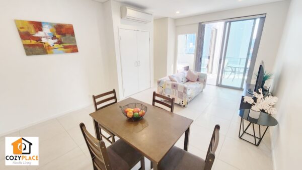 Master room with Ensuite in Fortitude Valley- for 2 people - Image 9