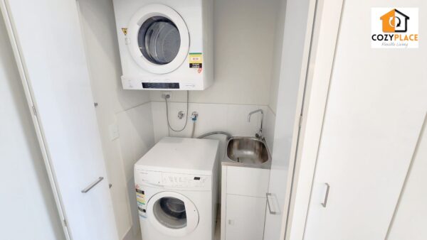 Master room with Ensuite in Fortitude Valley- for 2 people - Image 6