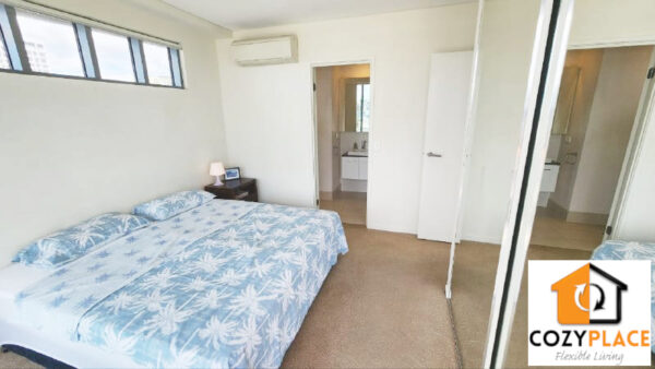 Gorgeous Master room with Ensuite in Fortitude Valley- for 2 people - Image 4