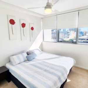 Private Modern Room with own bathroom in Fortitude Valley- for 2 people