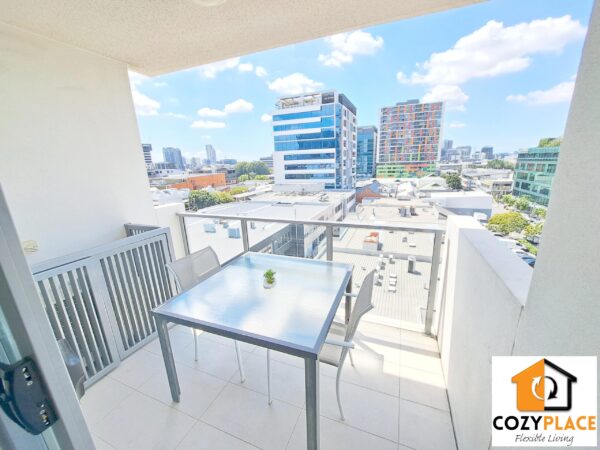 Master room with Ensuite in the best location of Fortitude Valley- for 2 people/couple - Image 3
