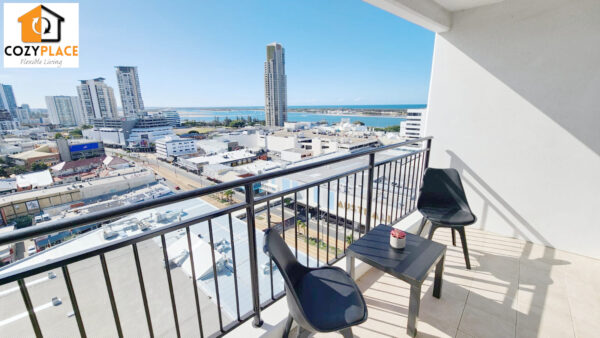 Room for 2 people in Southport - Image 10