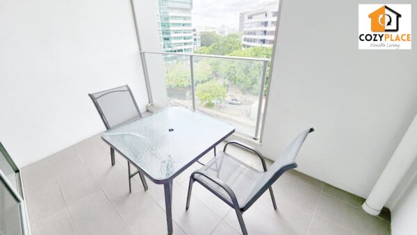 Shared Bedroom -Brisbane City - Image 8