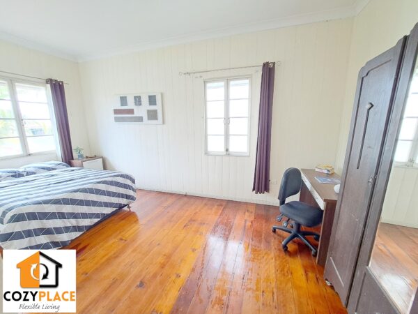 1 Single room for rent in Woollongabba - Image 3