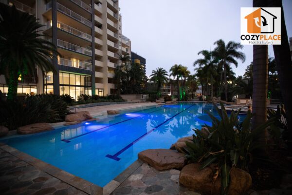 Master room for 2 people- Inner City Resort style unit Fortitude Valley - Image 13