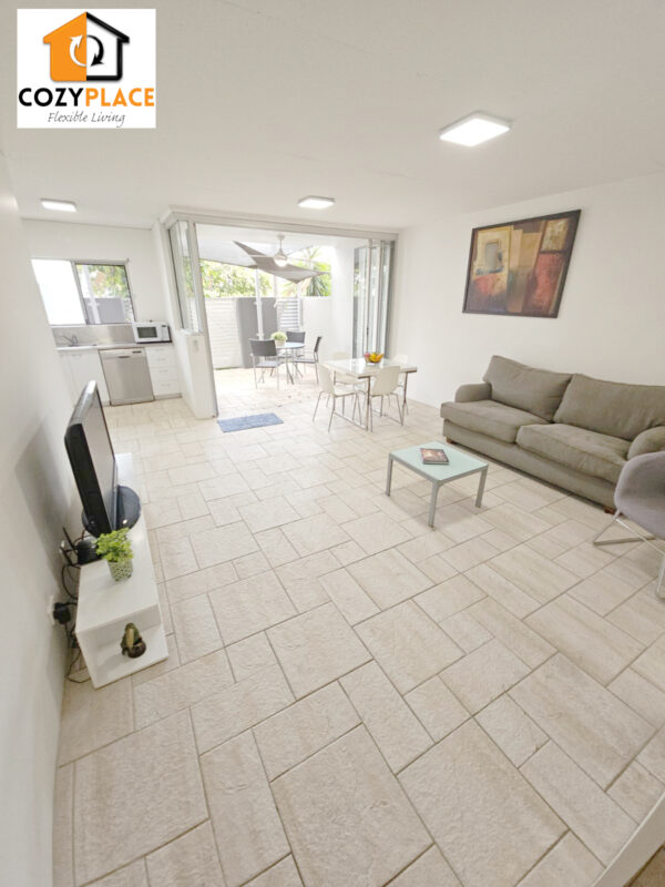Master Room with ensuite in the best location of Fortitude Valley - Image 10