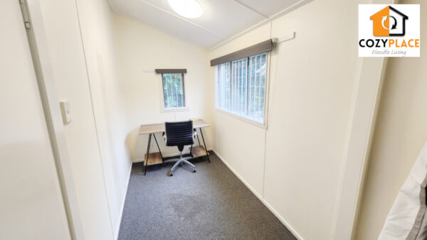 Spacious room for 2 people in Spring Hill - Image 5
