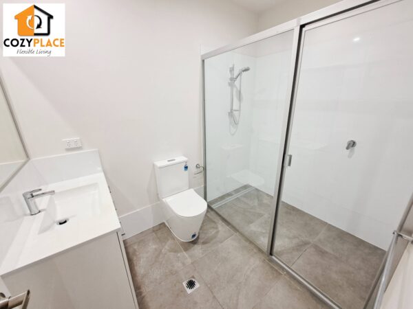 Single room in Kelvin Grove – Lower floor - Image 4