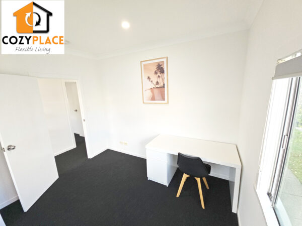 Single quiet Room Close to CBD - Image 8
