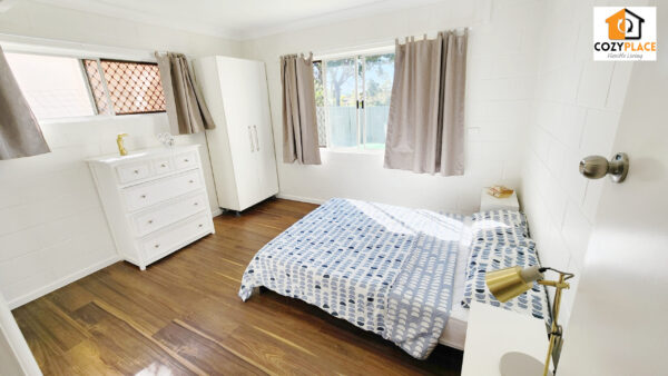 Master Room for 2 people in Southport – Ground floor - Image 6