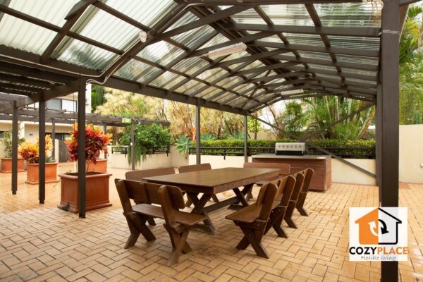 Private room in Spring Hill- for 1 person - Image 8
