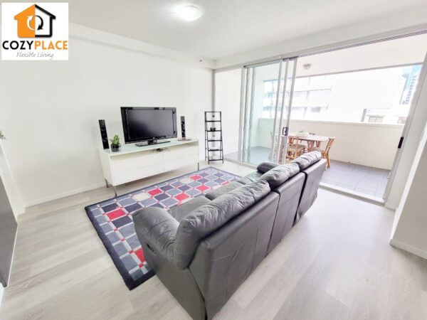 Room for 2 people in Luxury Apartment - Image 10