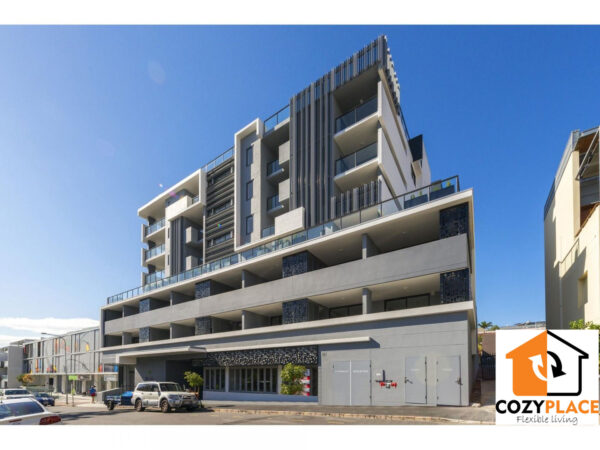 Share Room for 2 people with own bathroom - Robertson St, Fortitude Valley - Image 5