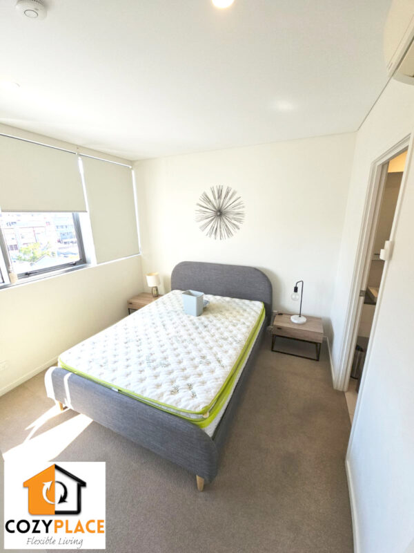 Master Room with Ensuite - Fortitude Valley - Image 2