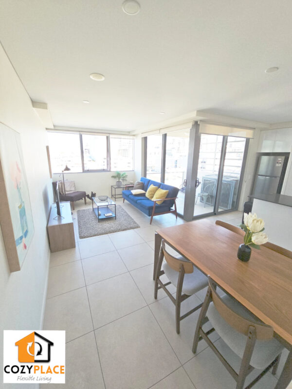 Master Room with Ensuite - Fortitude Valley - Image 9