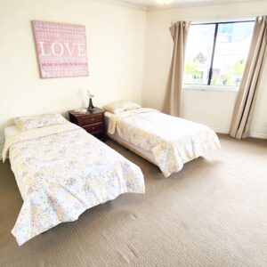 Master room with ensuite in Spring Hill