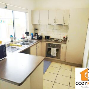 Private room in Spring Hill.