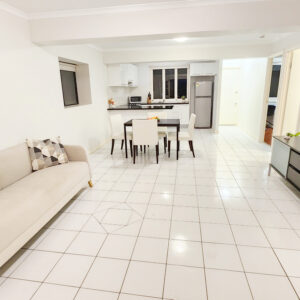 Single Room with ensuite in Red Hill – Ground floor