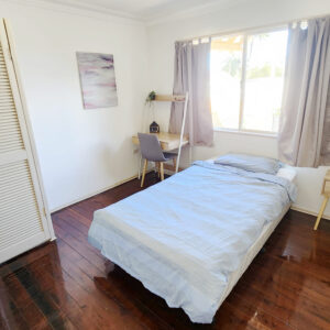 Single Room in Southport – Upper floor